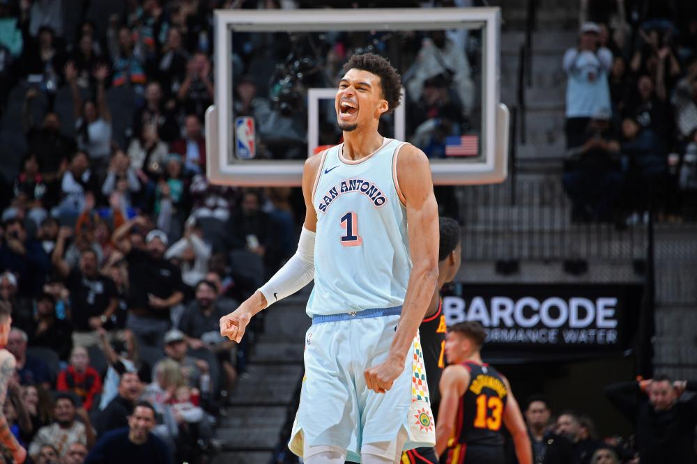 球队中场的 球队中场的