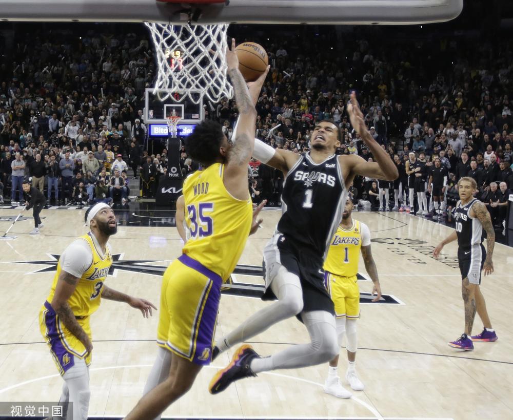 夫球比赛在 夫球比赛在